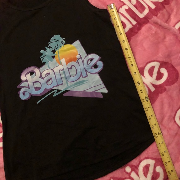 Barbie graphic tee - Picture 3 of 9